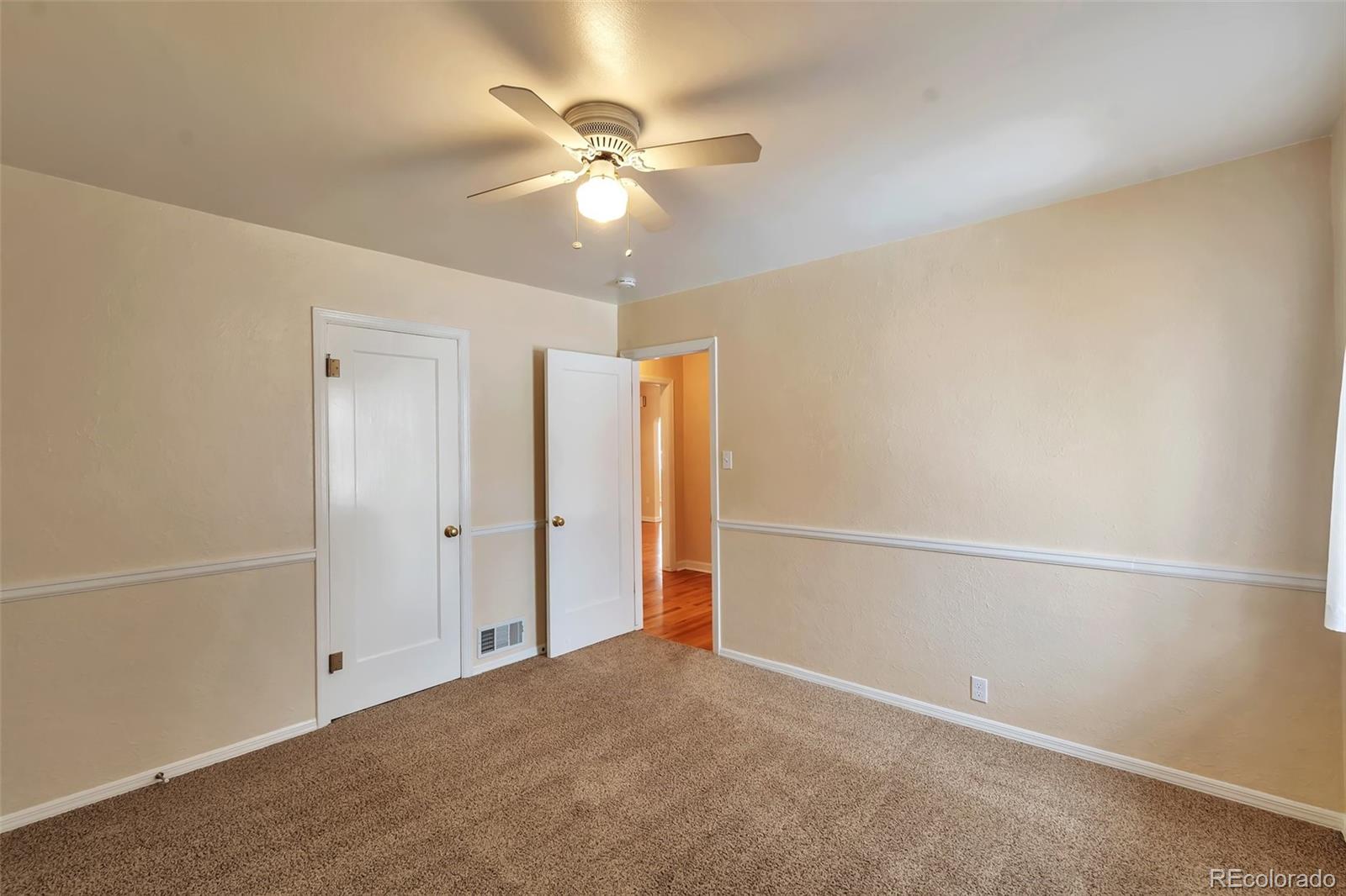 1765 Dover Street Lakewood CO 80215