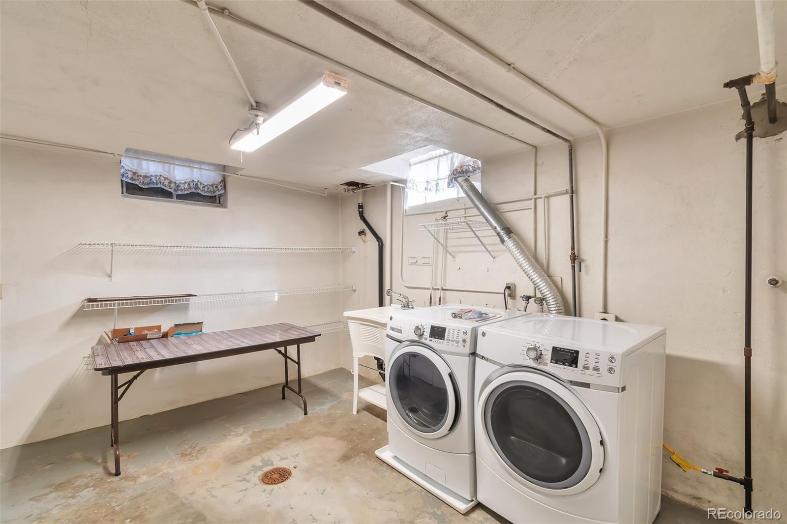 1765 Dover Street Lakewood CO 80215