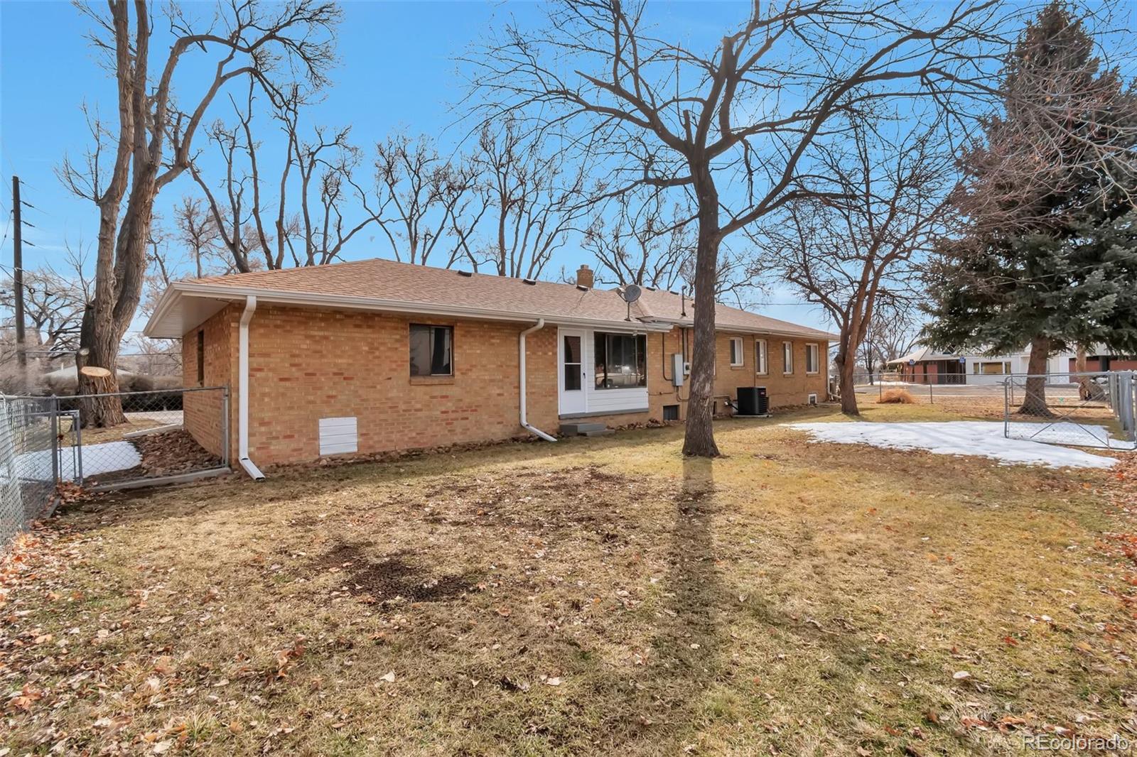 1765 Dover Street Lakewood CO 80215