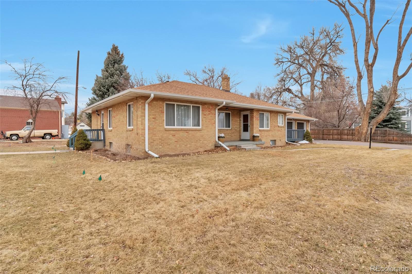 1765 Dover Street Lakewood CO 80215