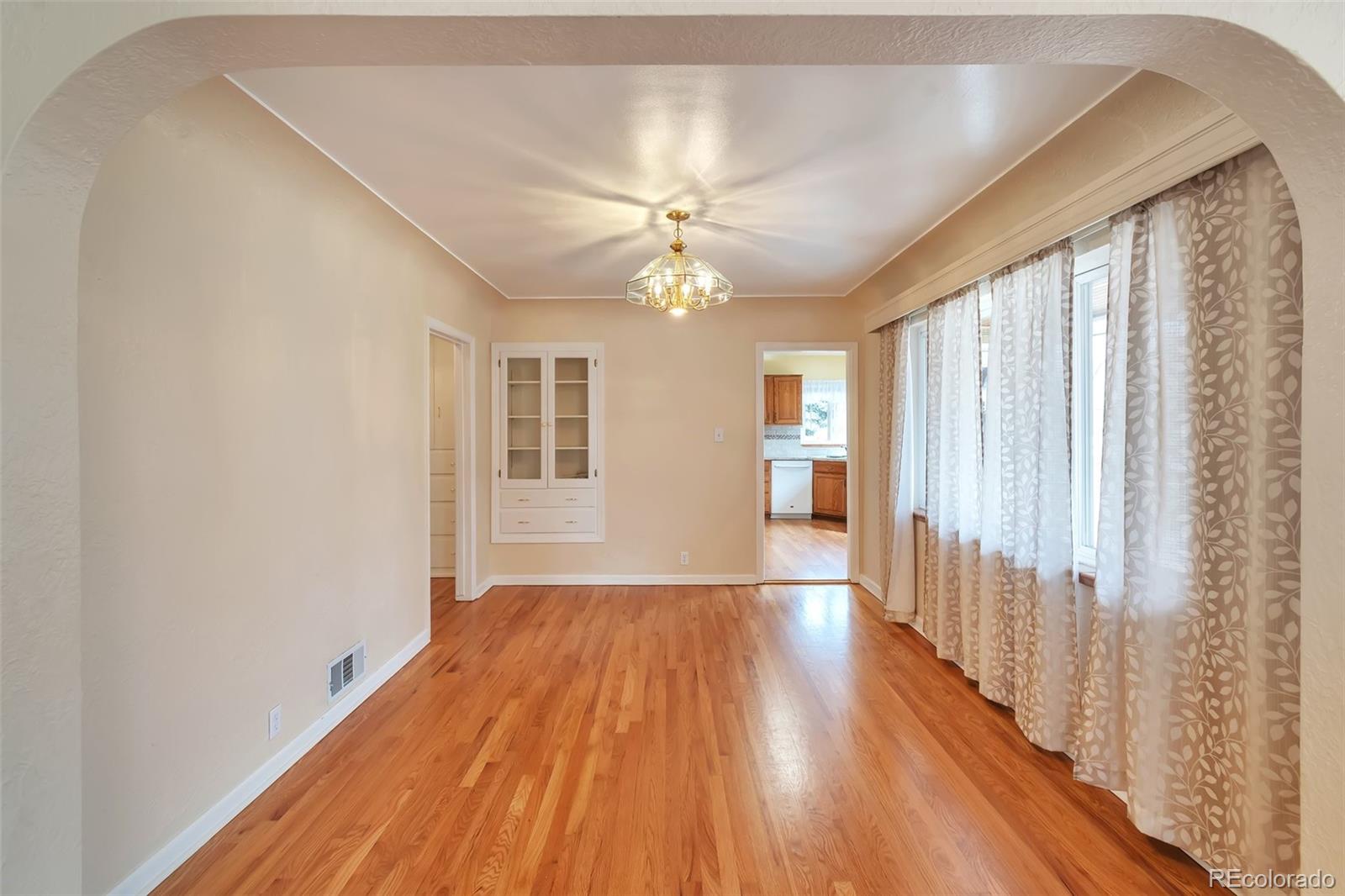 1765 Dover Street Lakewood CO 80215