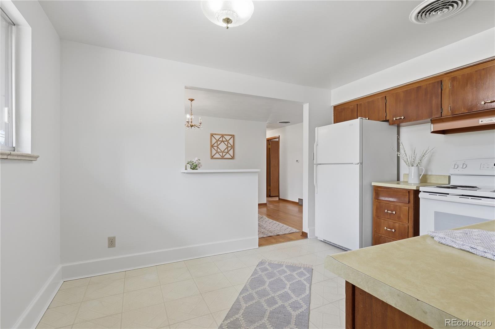 362 Empire Street Aurora CO 80010