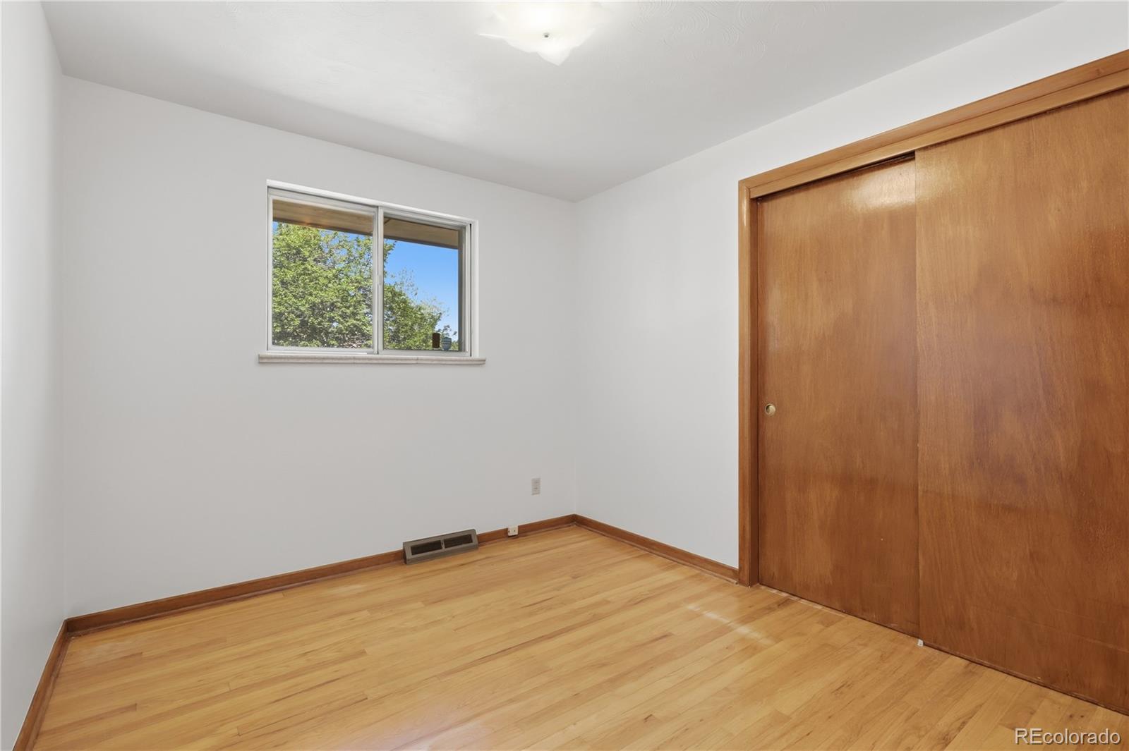 362 Empire Street Aurora CO 80010
