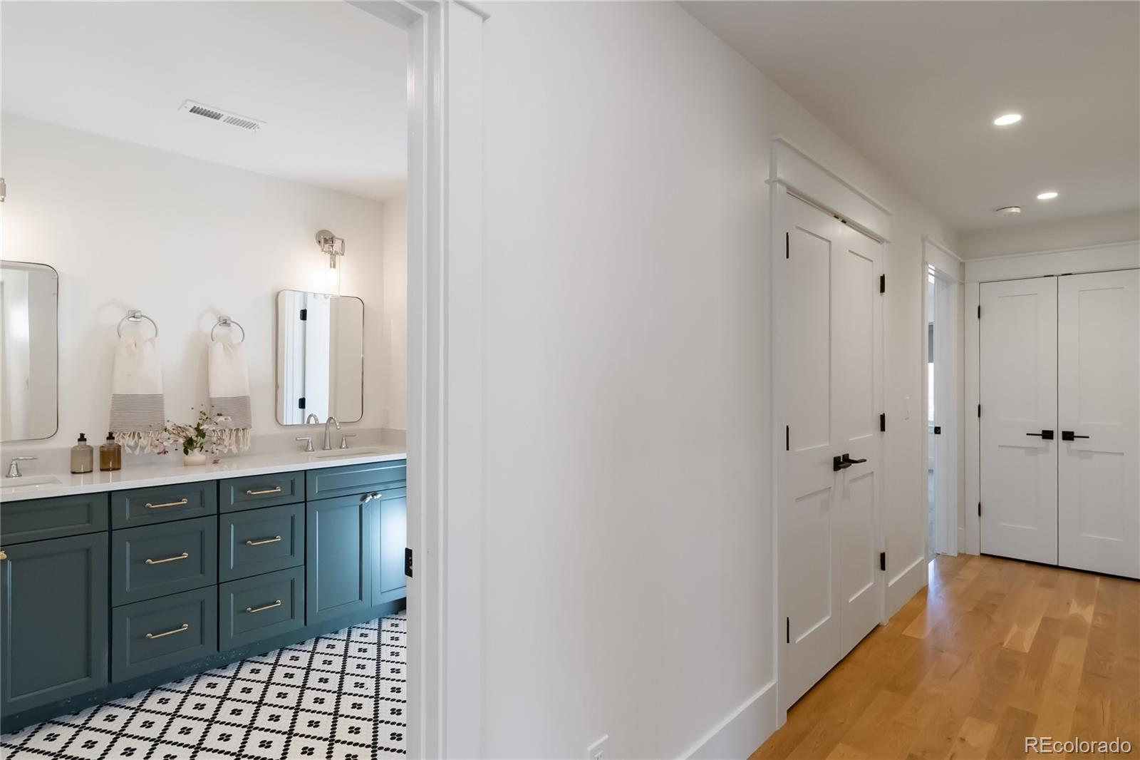 2645 Fairfax Street Denver CO 80207