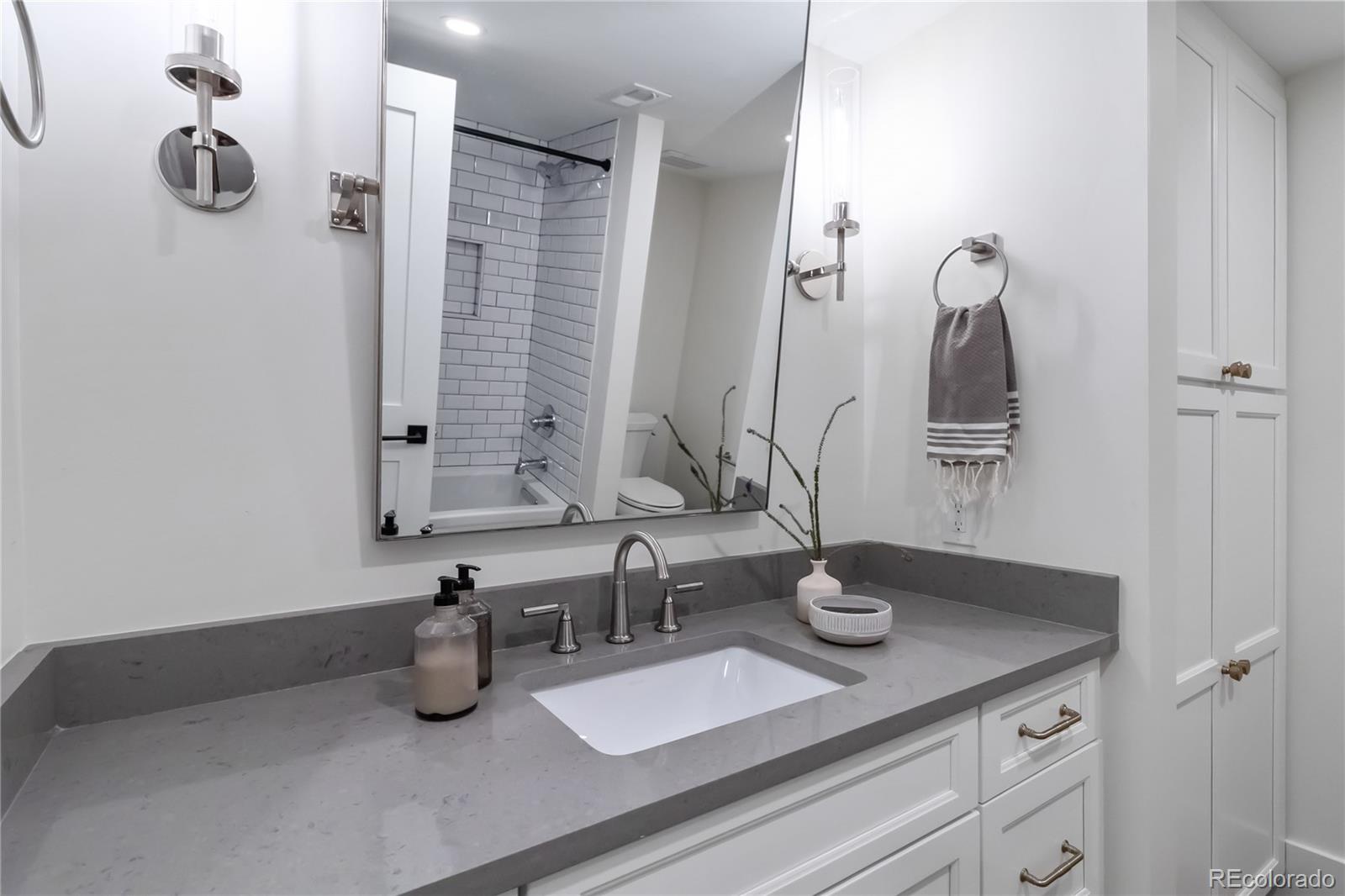 2645 Fairfax Street Denver CO 80207