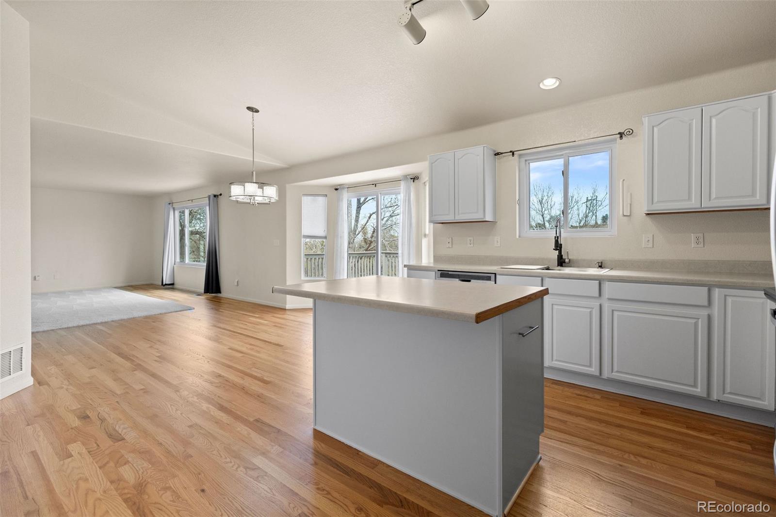 7422 Eagle Rock Drive Littleton CO 80125