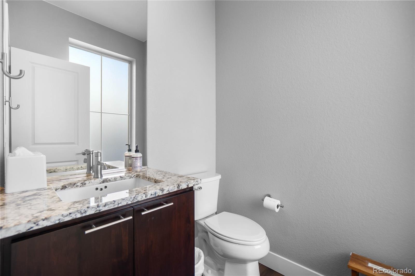 2592 S Norse Court Lakewood CO 80228
