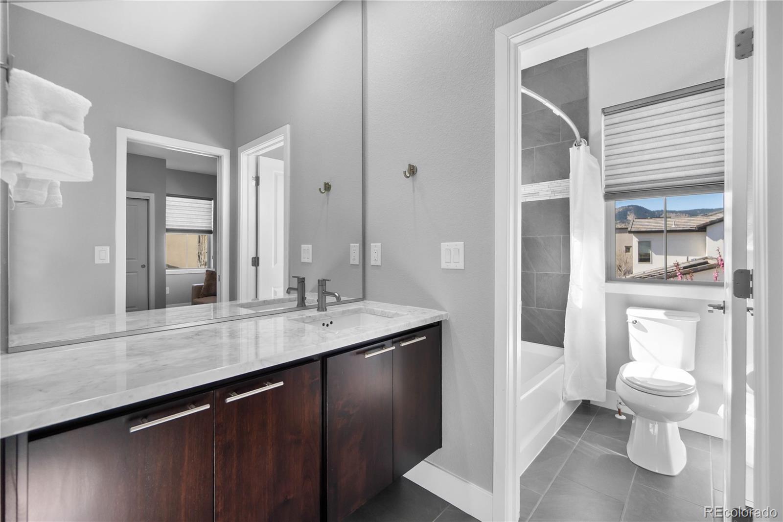 2592 S Norse Court Lakewood CO 80228