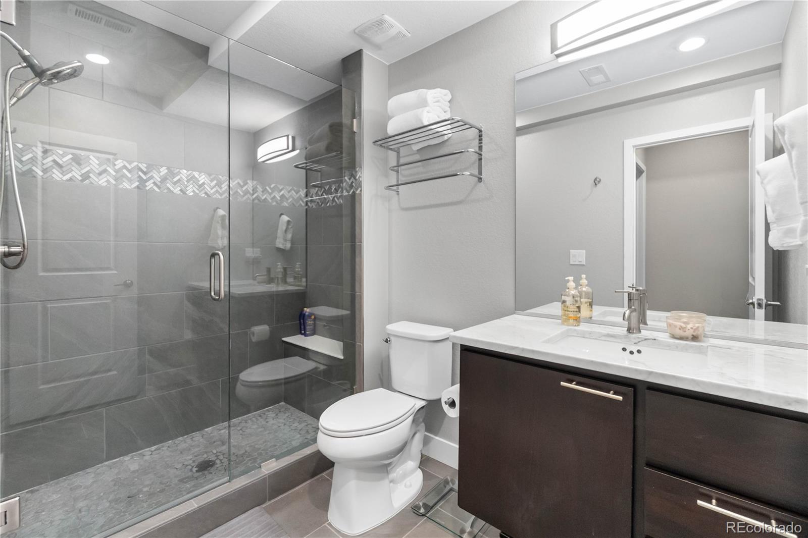 2592 S Norse Court Lakewood CO 80228