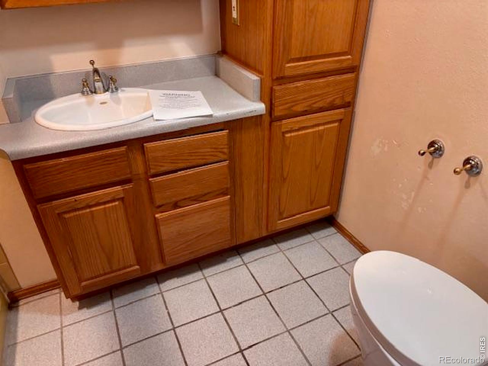 3331 Lakeview Circle Longmont CO 80503