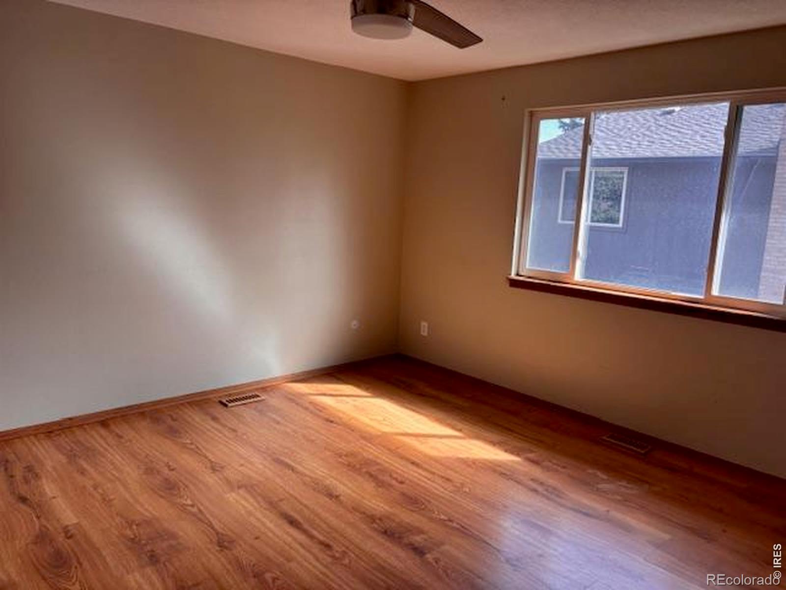 3331 Lakeview Circle Longmont CO 80503