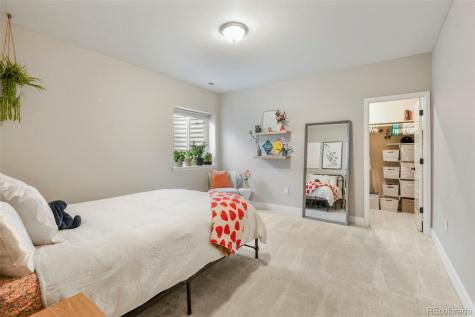 7000 S White Crow Way Aurora CO 80016
