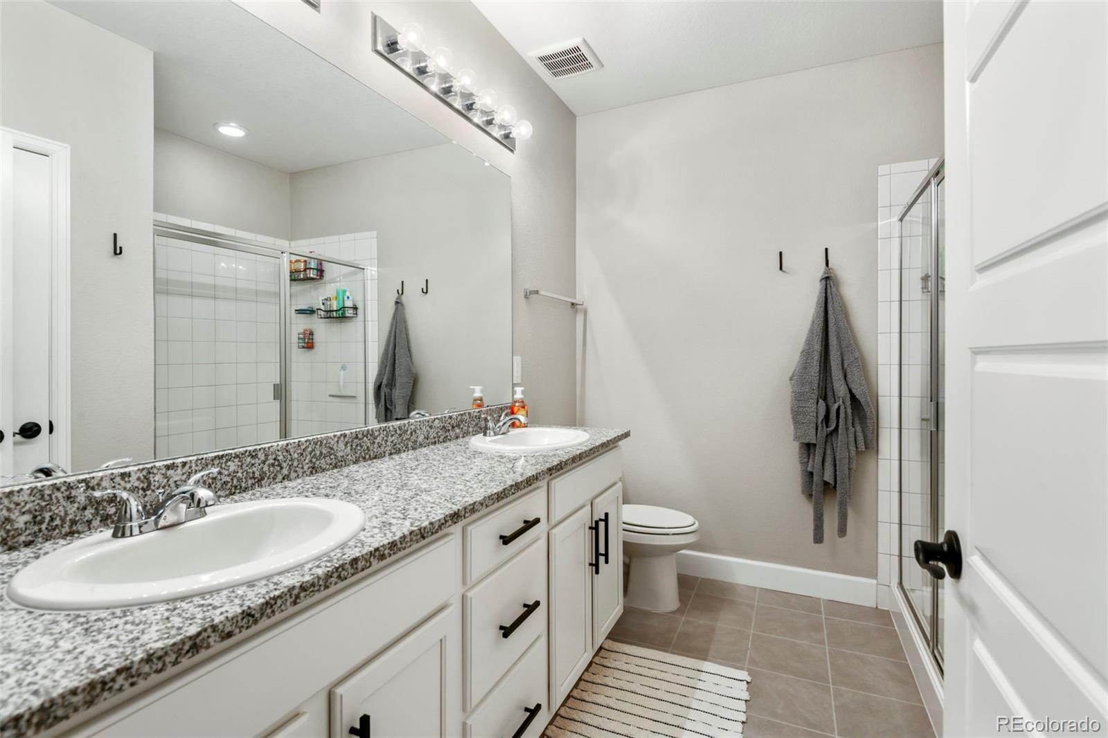 7000 S White Crow Way Aurora CO 80016