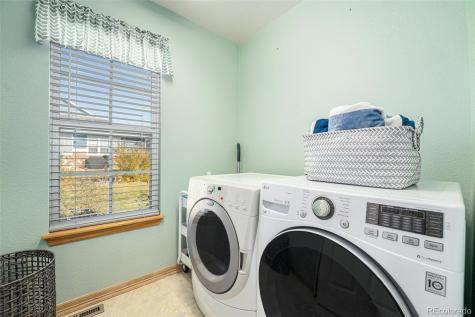 182 N De Gaulle Street Aurora CO 80018