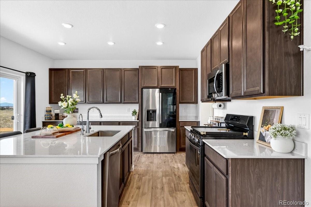 10271 Tucson Street Commerce City CO 80022