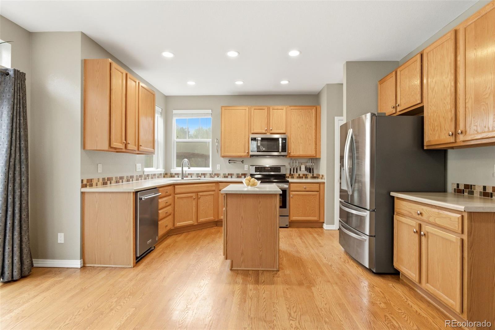 25295 E Park Crescent Drive Aurora CO 80016