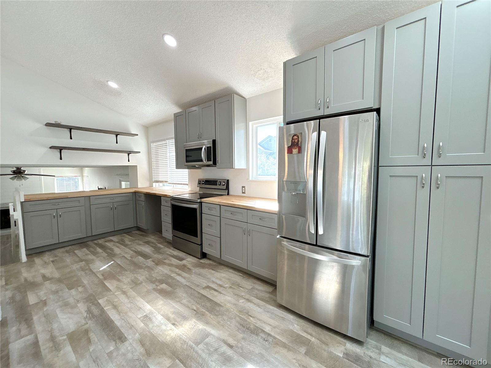 11958 W Aqueduct Drive Littleton CO 80127