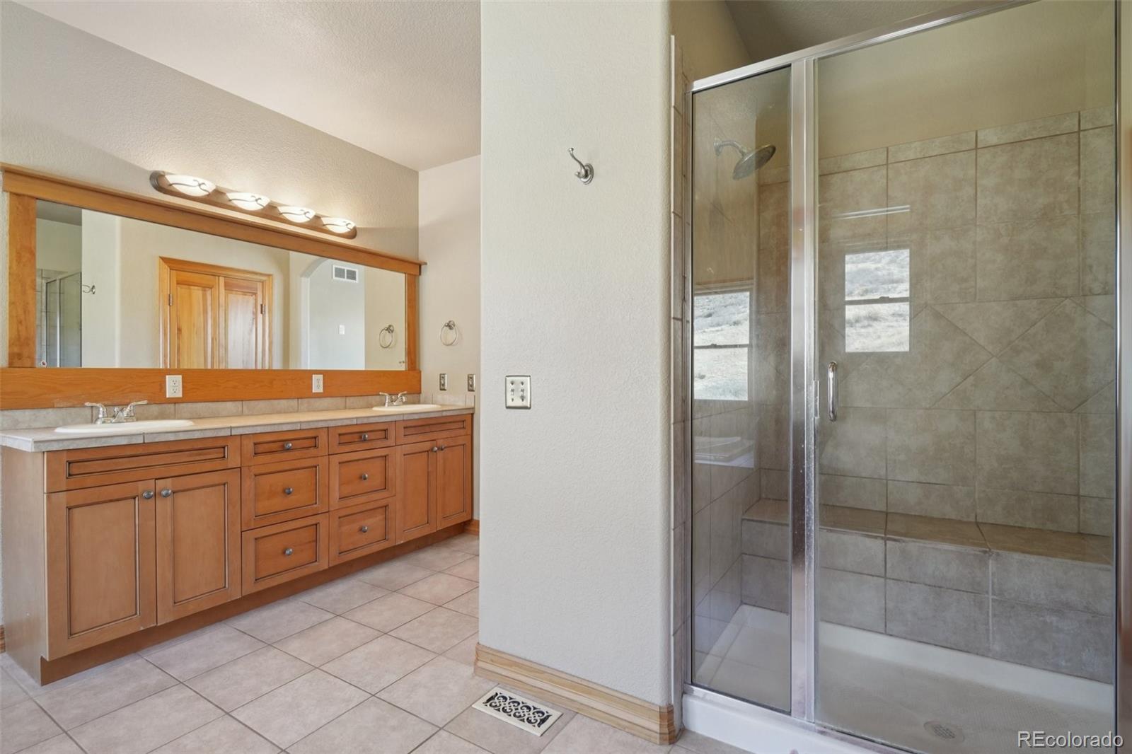 11234 W Yucca Littleton CO 80125