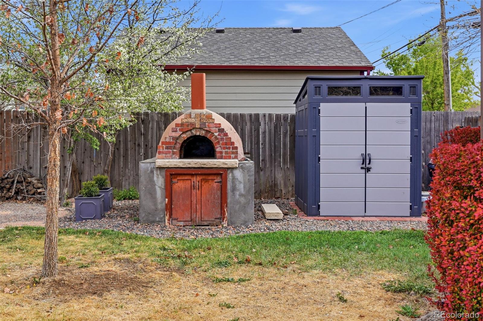 2815 Oneida Street Denver CO 80207