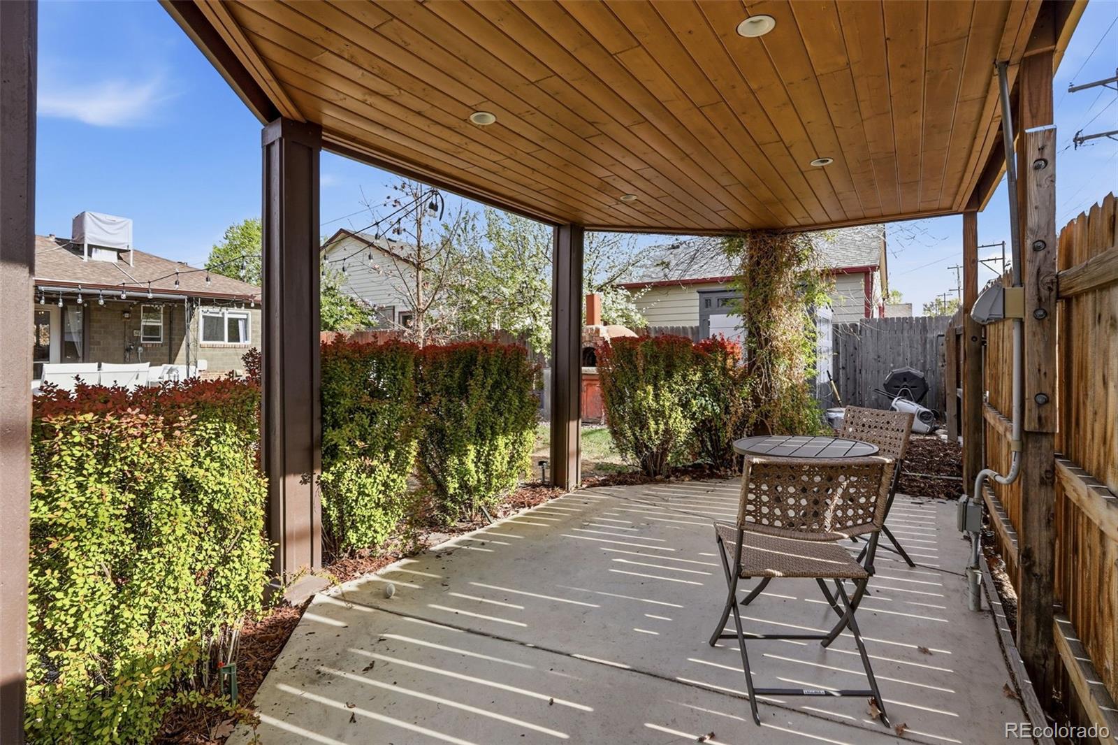 2815 Oneida Street Denver CO 80207