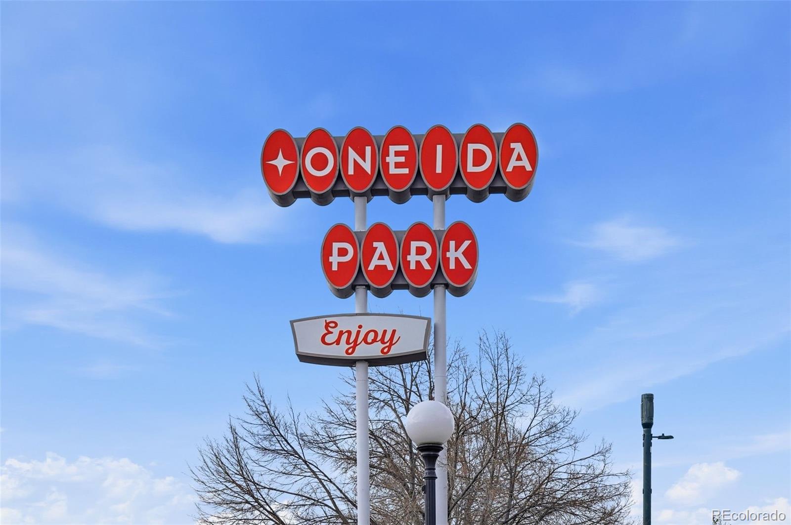 2815 Oneida Street Denver CO 80207