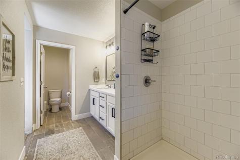 21339 E Tufts Avenue Aurora CO 80015