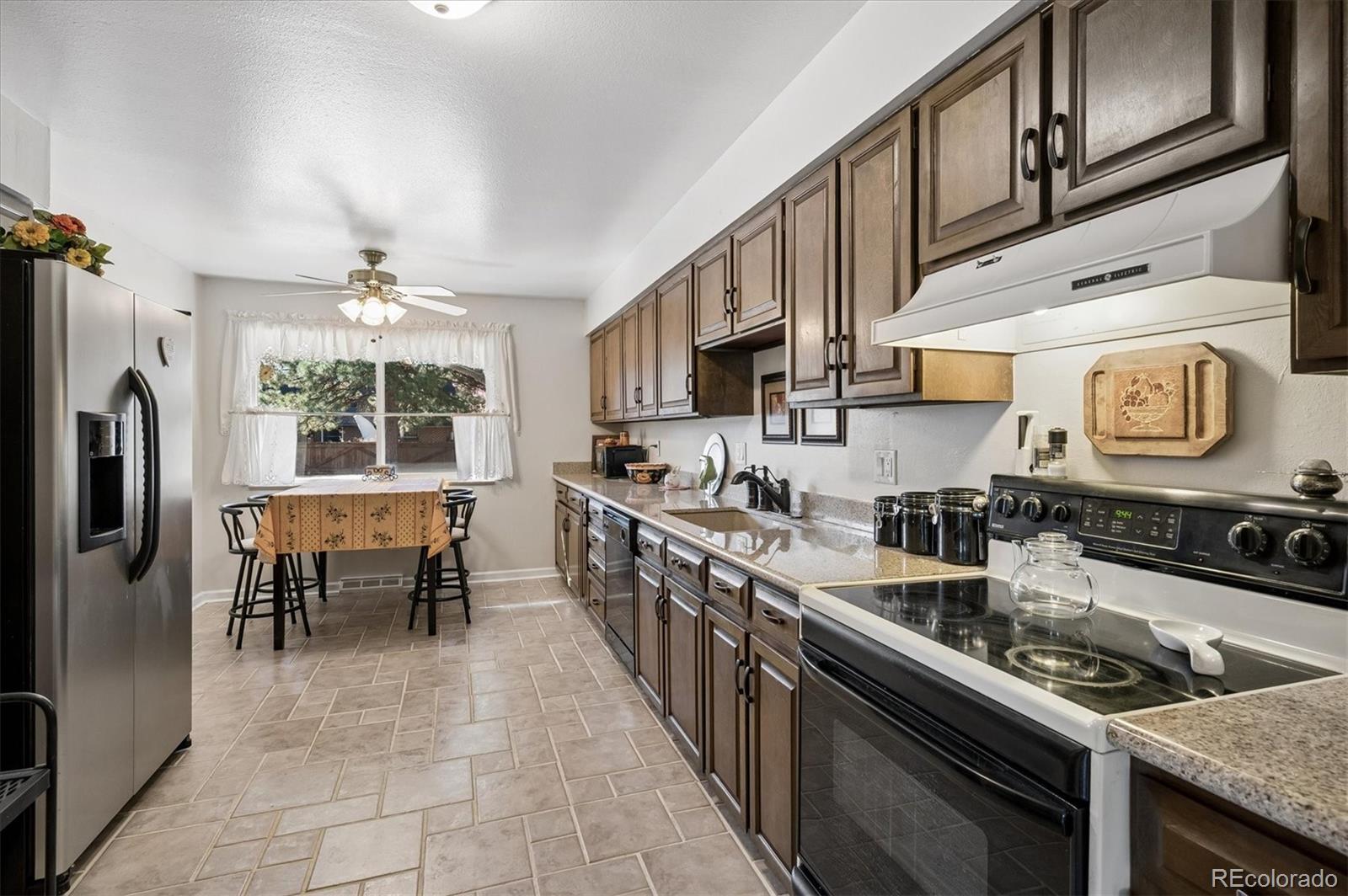 7335 W Maple Drive Lakewood CO 80226