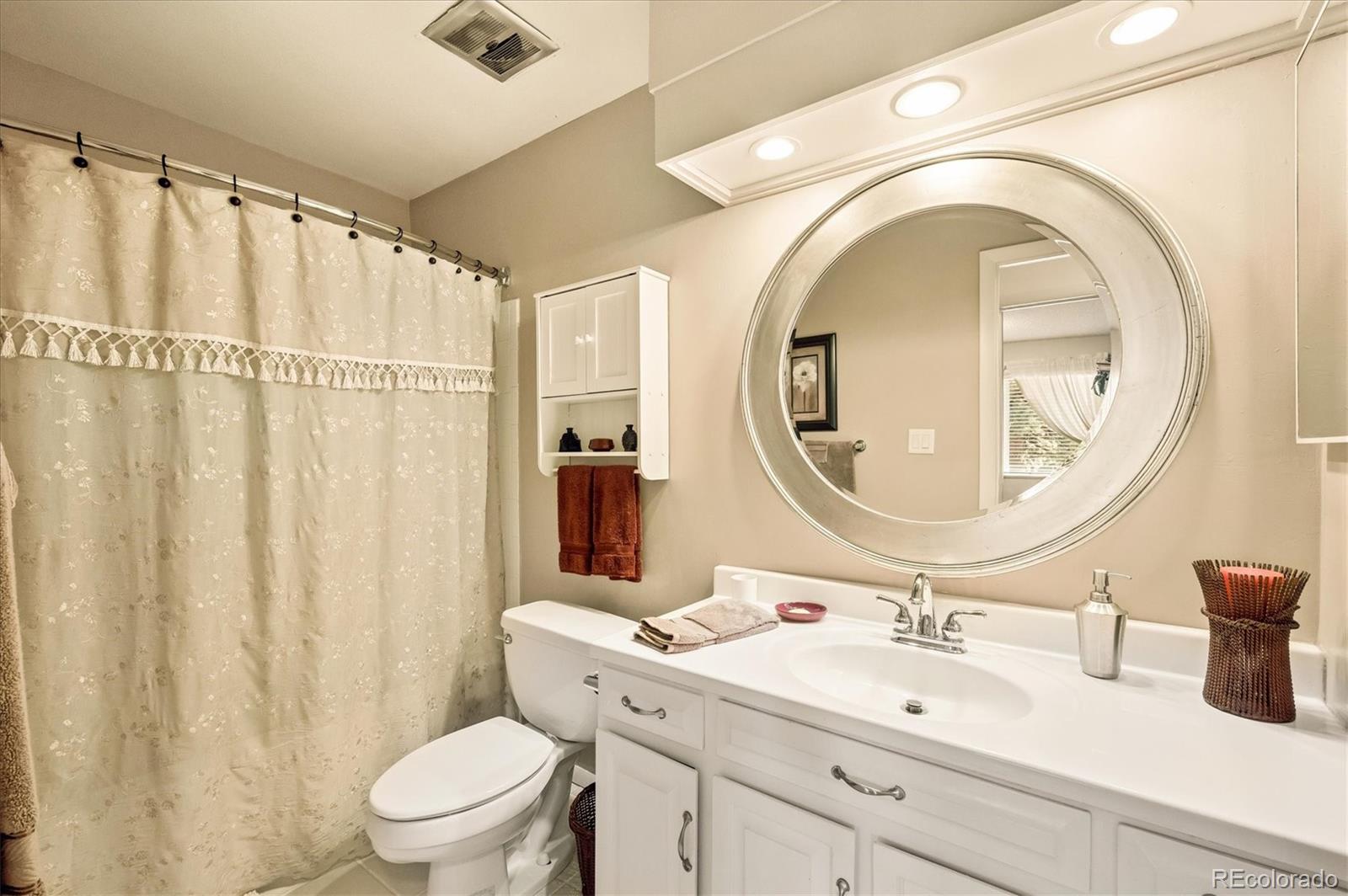 7335 W Maple Drive Lakewood CO 80226