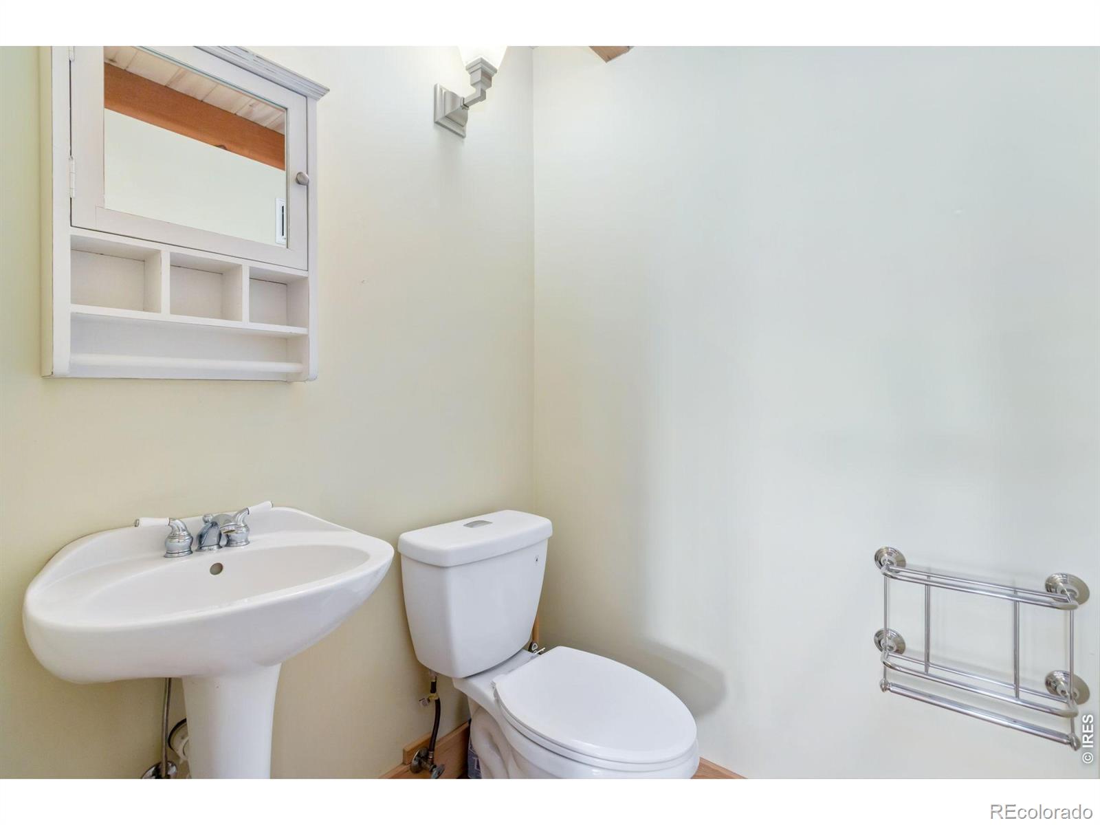 520 Isaac Lane Bellvue CO 80512