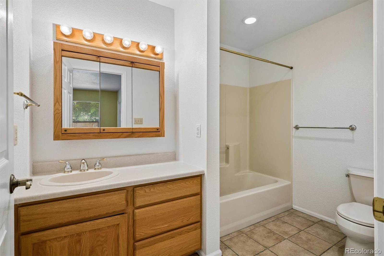 221 Jay Street Lakewood CO 80226