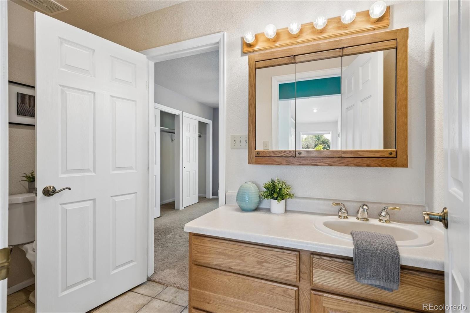 221 Jay Street Lakewood CO 80226
