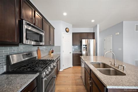 6153 S Jackson Gap Court Aurora CO 80016