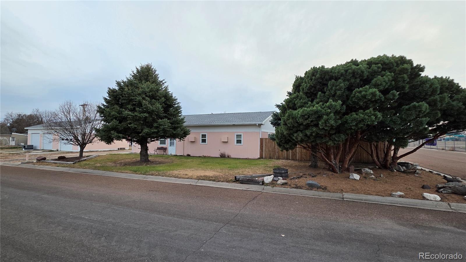 717 Ash Street Julesburg CO 80737