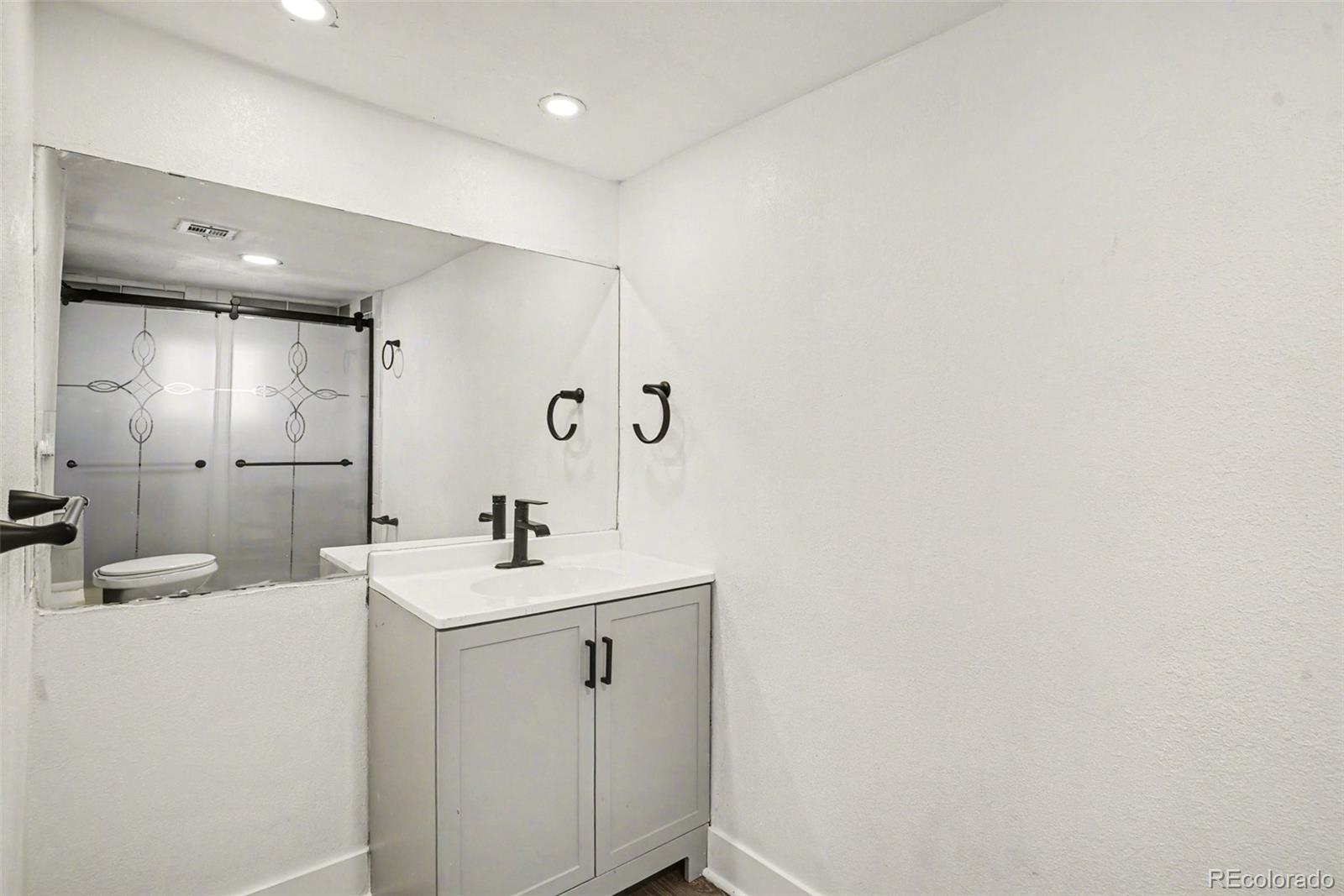 18 Julian Street Denver CO 80219