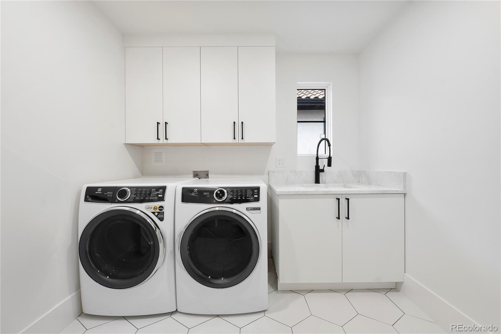 634 S Race Street Denver CO 80209