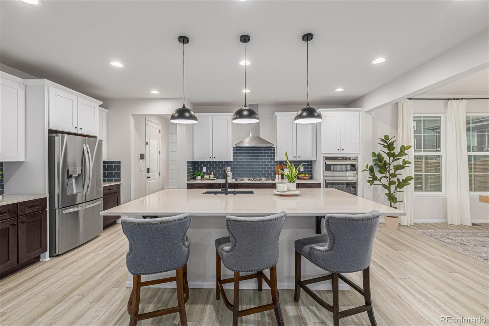 3986 Fultondale Street Aurora CO 80019