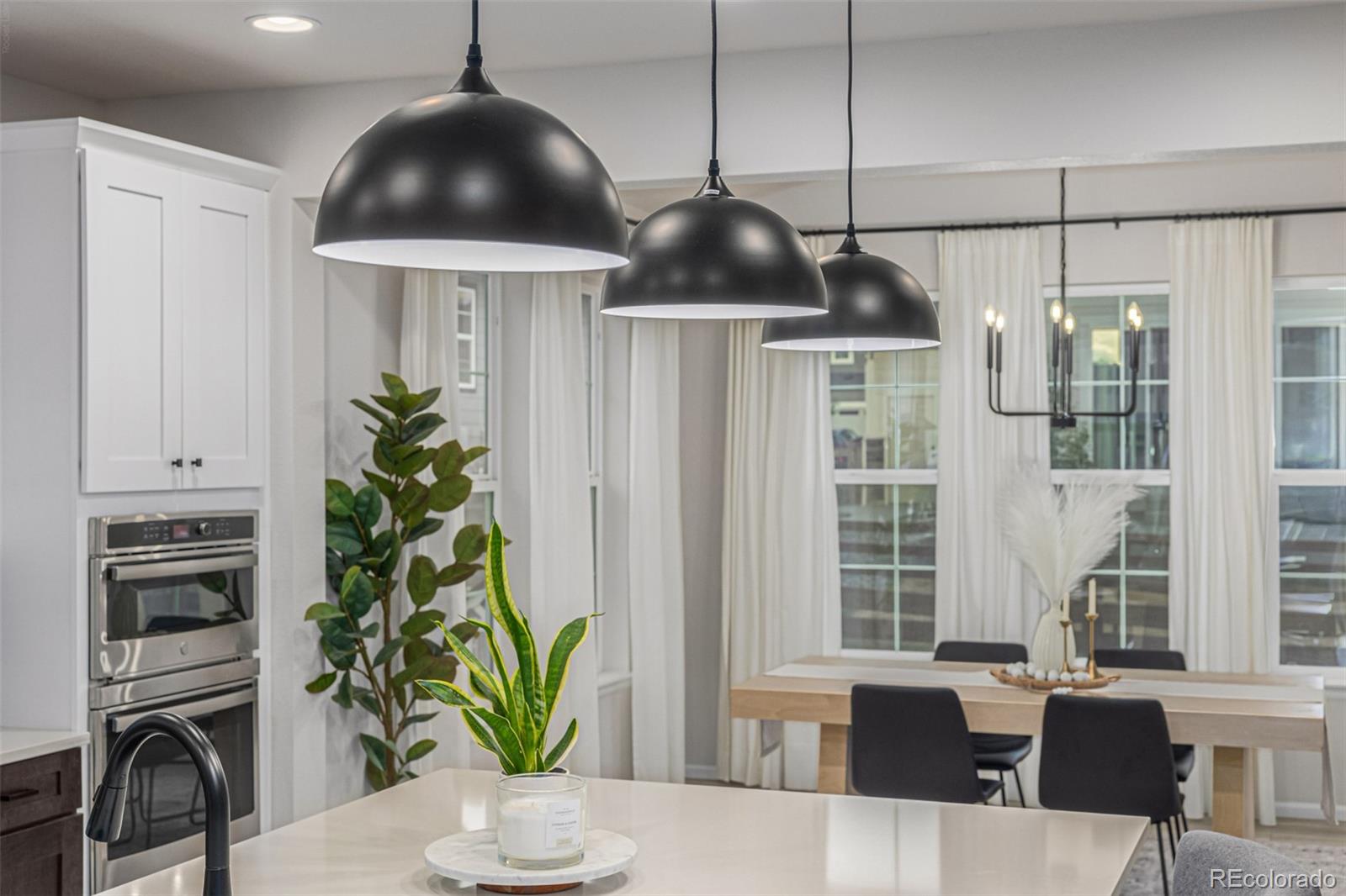 3986 Fultondale Street Aurora CO 80019
