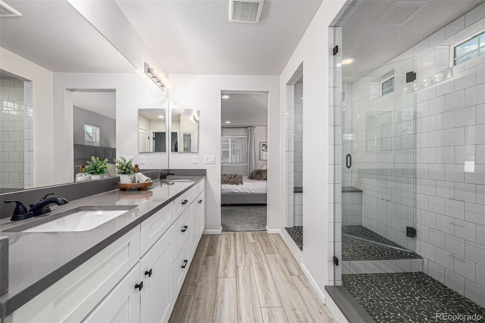 3986 Fultondale Street Aurora CO 80019
