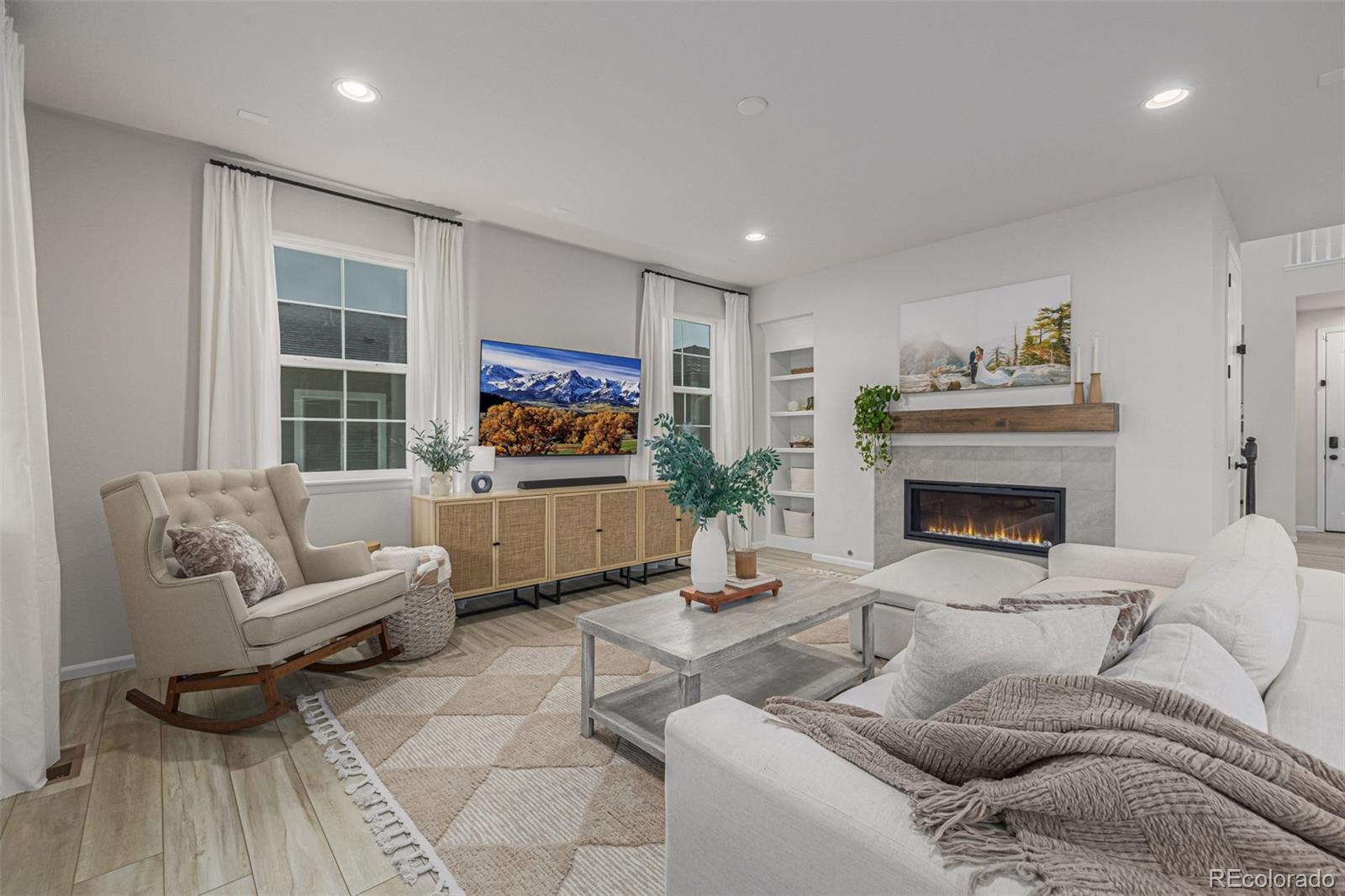 3986 Fultondale Street Aurora CO 80019