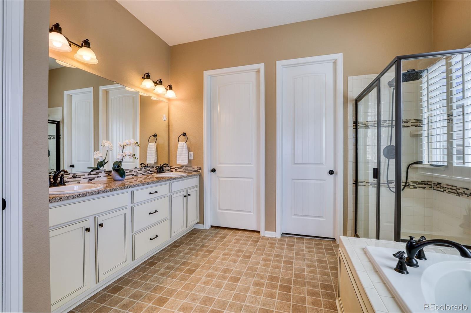 97 N Jackson Gap Way Aurora CO 80018