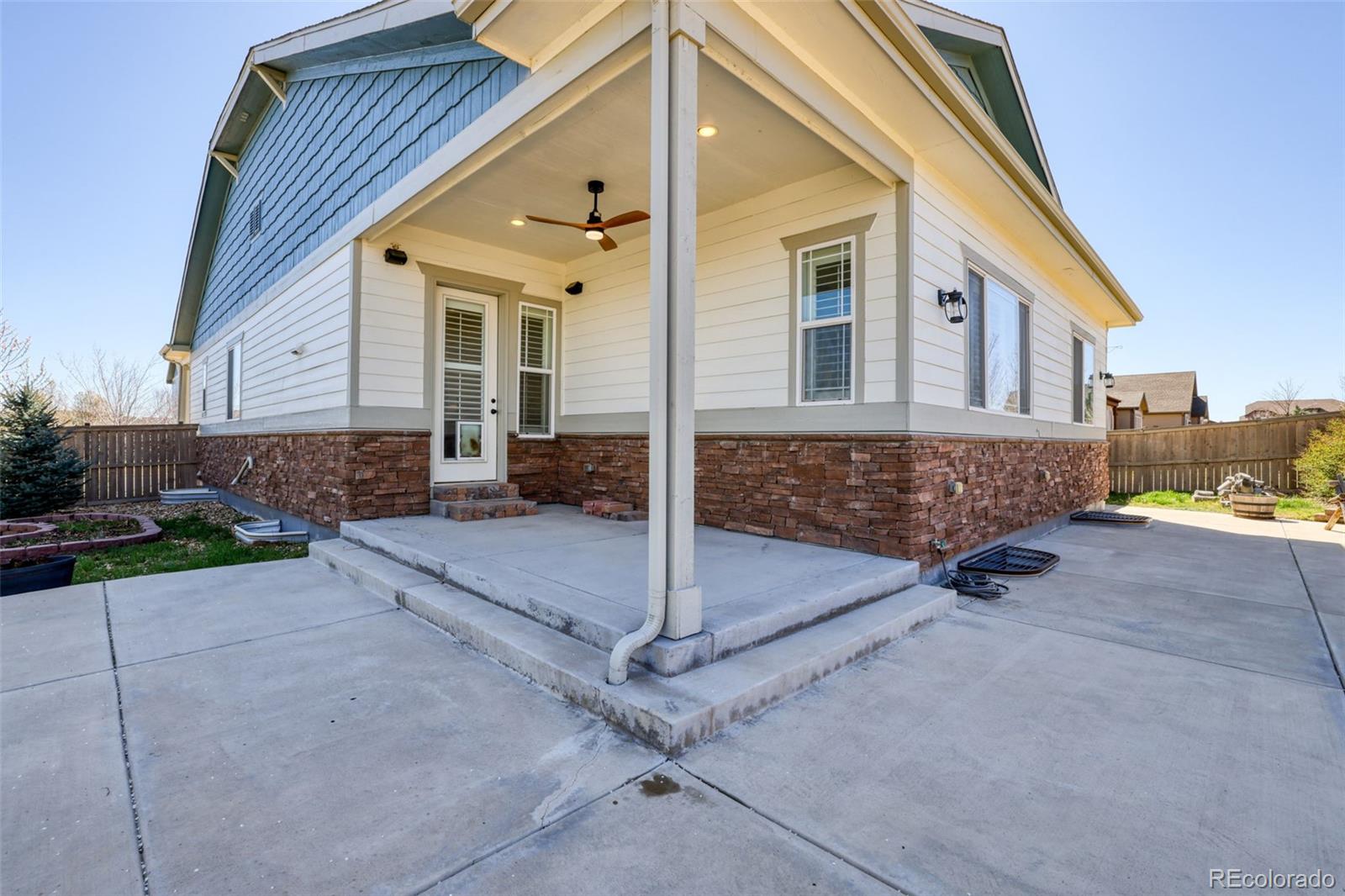 97 N Jackson Gap Way Aurora CO 80018