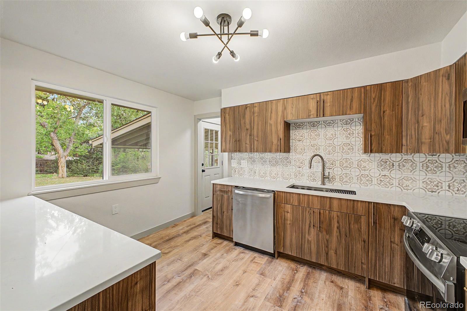 5011 S Meade Street Littleton CO 80123