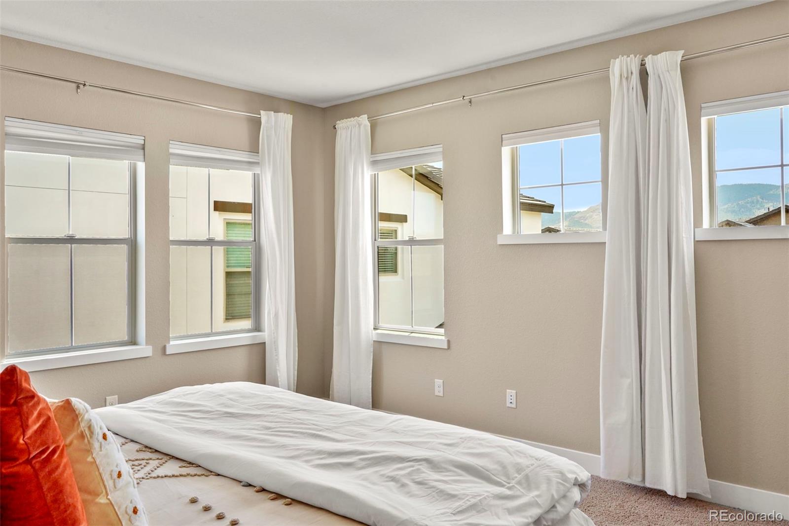 2562 S Norse Court Lakewood CO 80228
