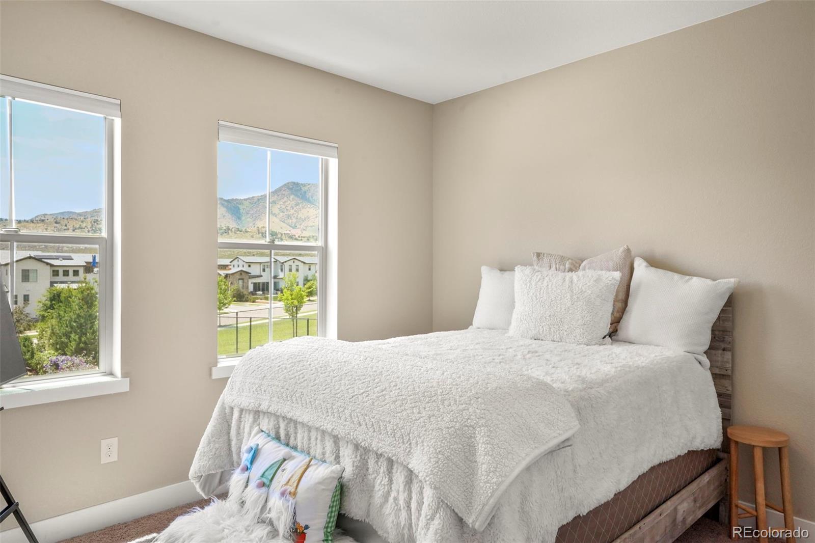 2562 S Norse Court Lakewood CO 80228
