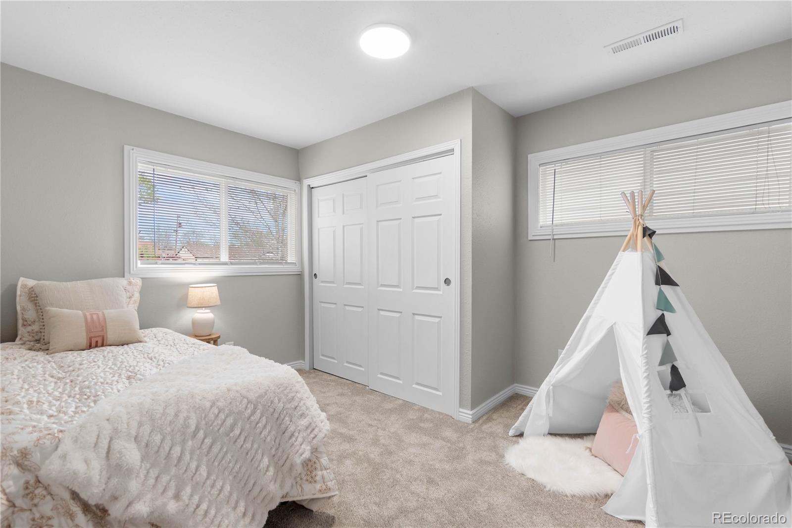 3056 S Grape Way Denver CO 80222