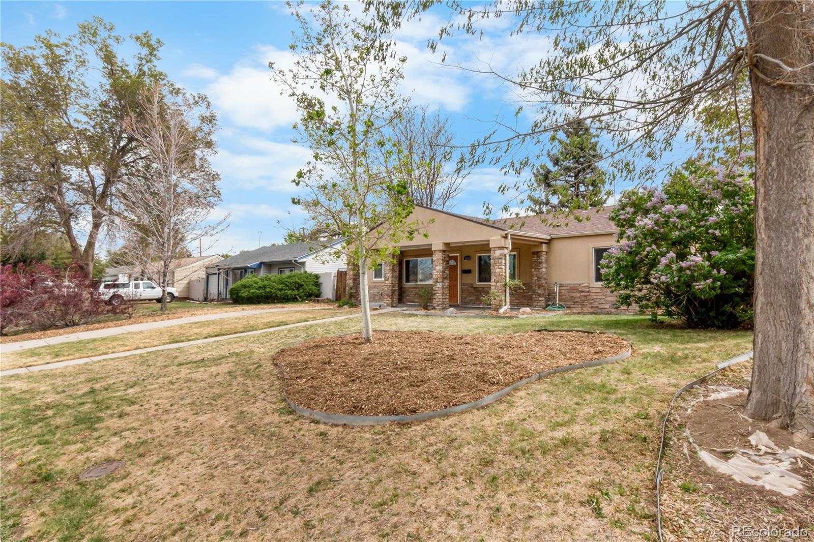 3056 S Grape Way Denver CO 80222