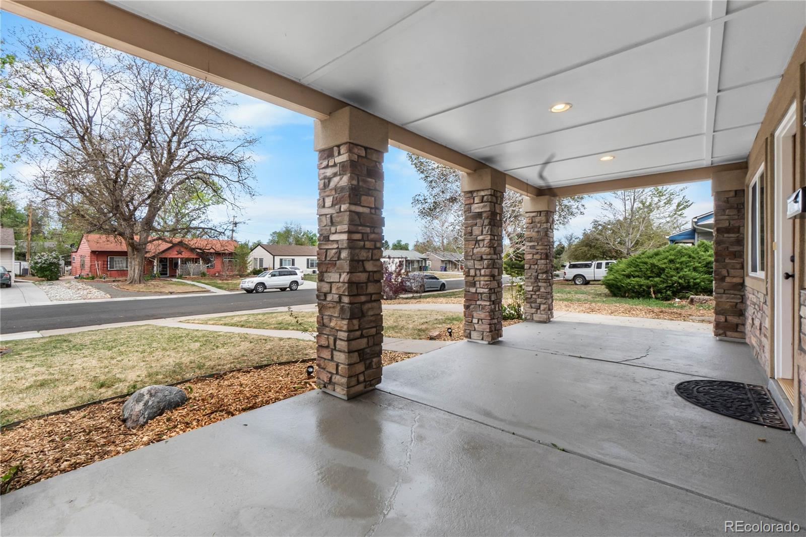 3056 S Grape Way Denver CO 80222