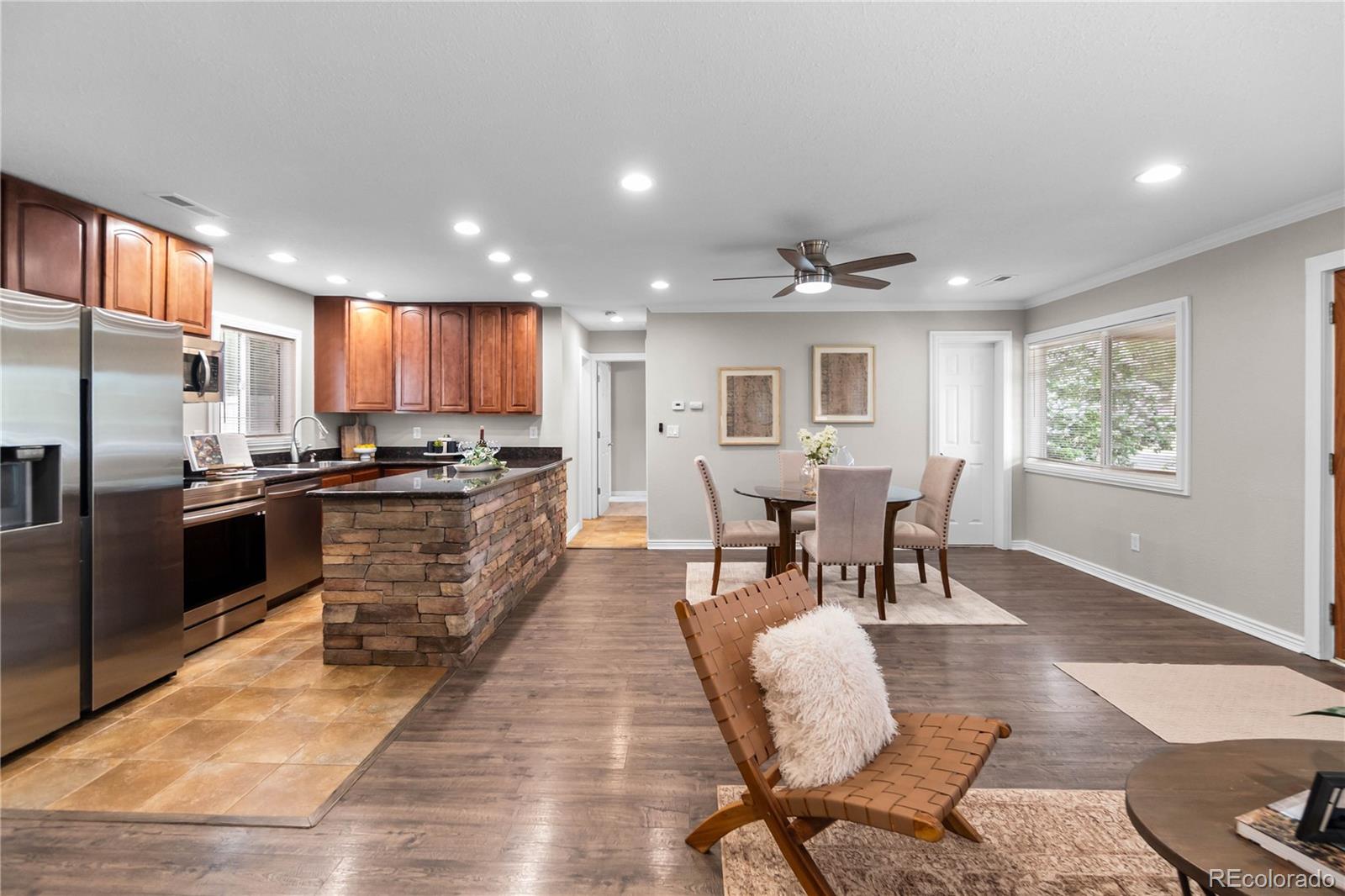 3056 S Grape Way Denver CO 80222