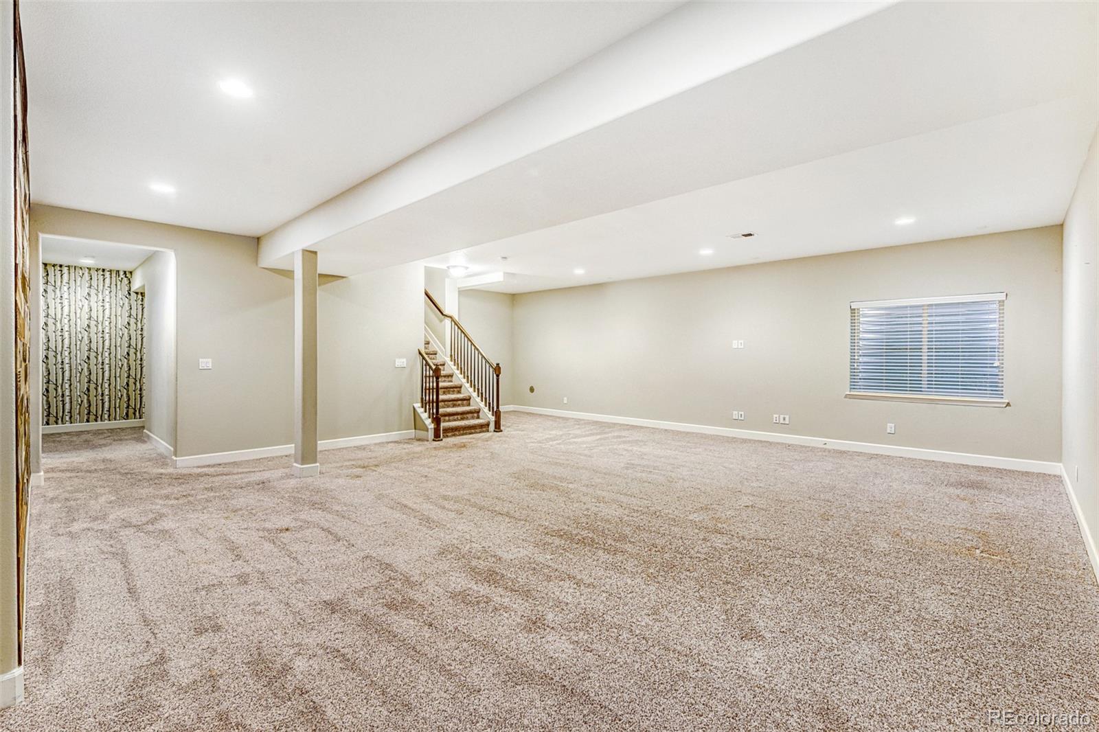 9894 Eagle River Street Littleton CO 80125