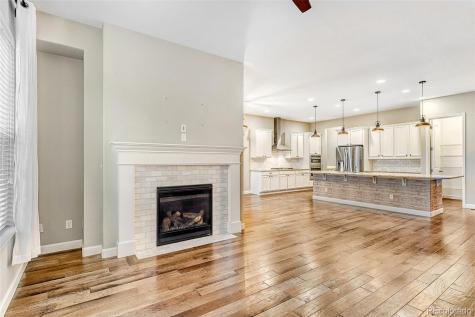 9894 Eagle River Street Littleton CO 80125